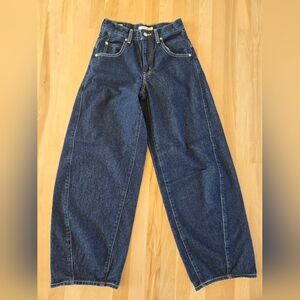 Levis Premium Super Baggy Barrel